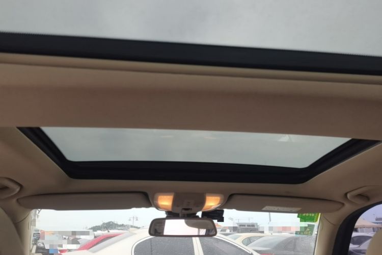 Used Mercedes-Benz GLK-Class 2015 GLK 260 4MATIC Dynamic Edition Ultimate Version Headliner