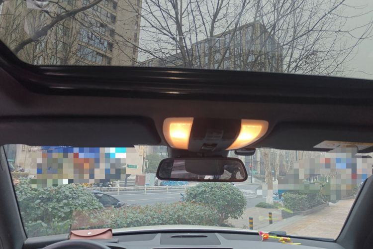 Used Mercedes-Benz GLK-Class 2015 GLK 260 4MATIC Fashion Edition Ultimate Version Headliner