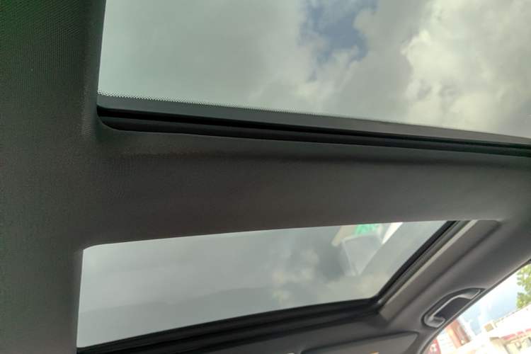 Used Mercedes-Benz GLK-Class 2015 GLK 300 4MATIC Fashion Edition Ultimate Version Headliner