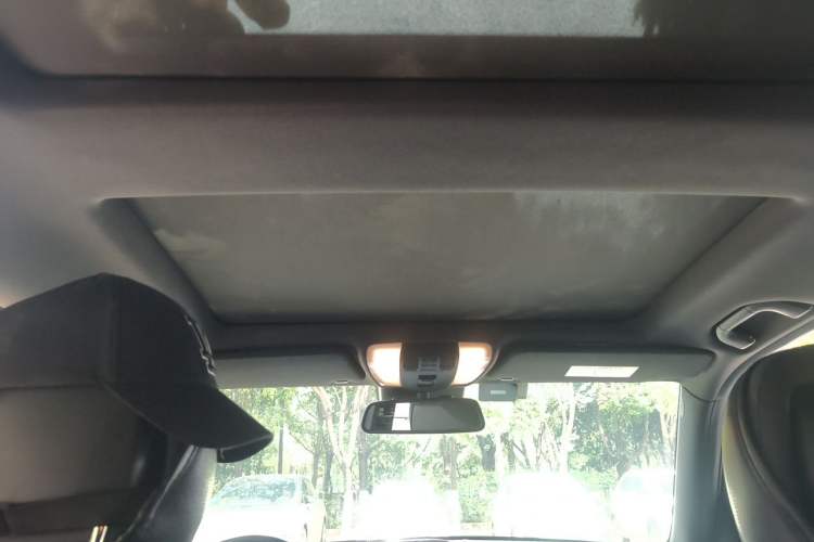 Used Mercedes-Benz GLK-Class 2015 GLK 260 4MATIC Fashion Edition Ultimate Version Headliner