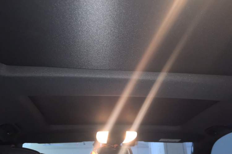 Used Mercedes-Benz GLK-Class 2015 GLK 260 4MATIC Dynamic Edition Ultimate Version Headliner