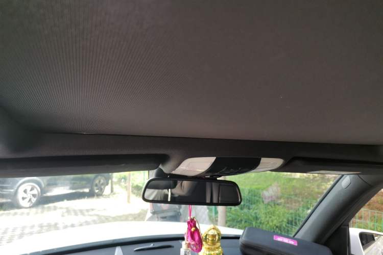 Used Mercedes-Benz GLK-Class 2015 GLK 260 4MATIC Fashion Edition Ultimate Version Headliner