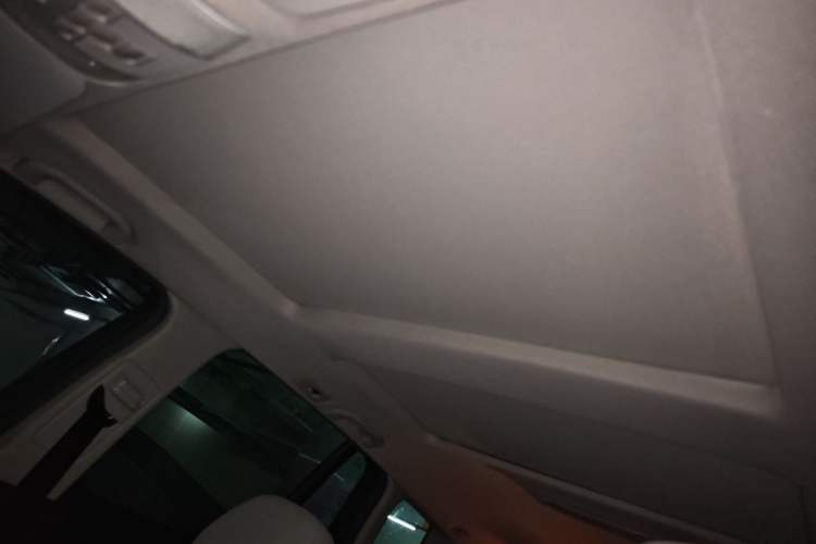 Used Mercedes-Benz GLK-Class 2015 GLK 300 4MATIC Fashion Edition Ultimate Version Headliner