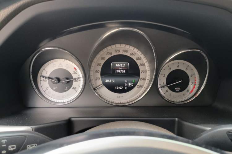 Used Mercedes-Benz GLK-Class 2015 GLK 260 4MATIC Dynamic Edition Ultimate Version Instrument Cluster