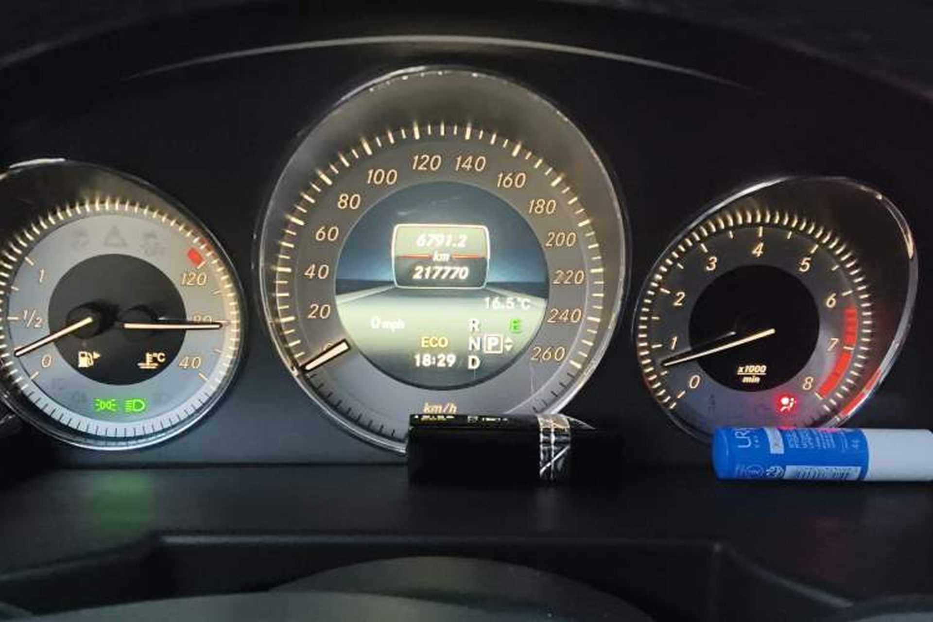 Used Mercedes-Benz GLK-Class 2015 GLK 260 4MATIC Dynamic Edition Ultimate Version Instrument Cluster