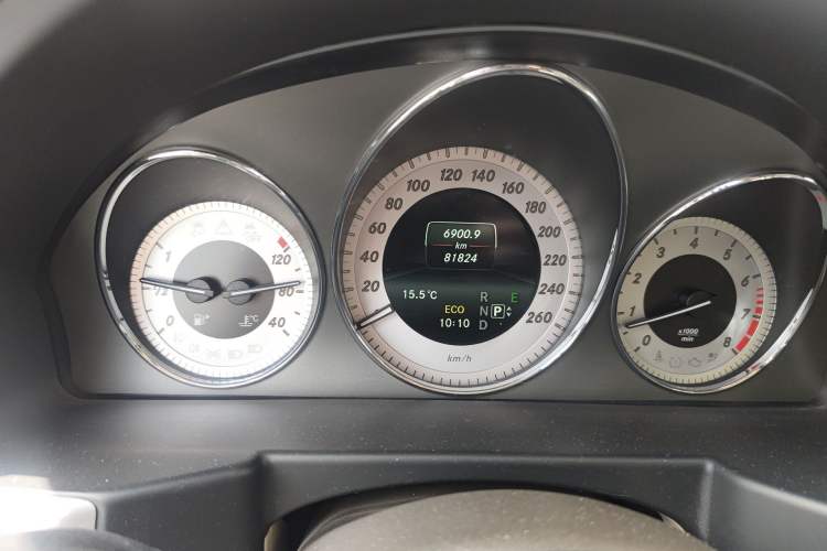 Used Mercedes-Benz GLK-Class 2015 GLK 260 4MATIC Dynamic Edition Ultimate Version Instrument Cluster