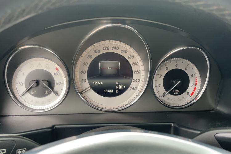 Used Mercedes-Benz GLK-Class 2015 GLK 260 4MATIC Dynamic Edition Ultimate Version Instrument Cluster