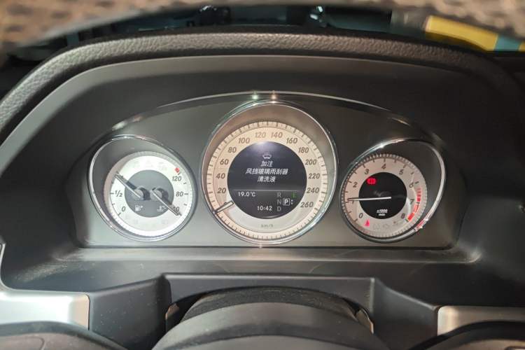 Used Mercedes-Benz GLK-Class 2015 GLK 300 4MATIC Fashion Edition Ultimate Version Instrument Cluster
