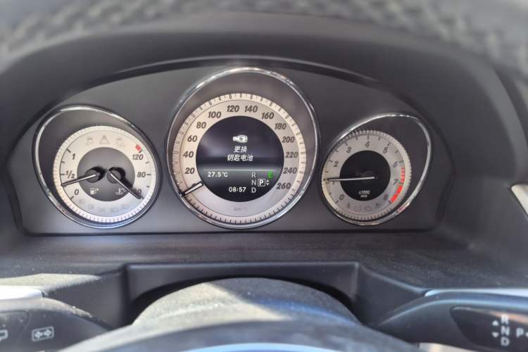 Used Mercedes-Benz GLK-Class 2015 GLK 300 4MATIC Fashion Edition Ultimate Version Instrument Cluster