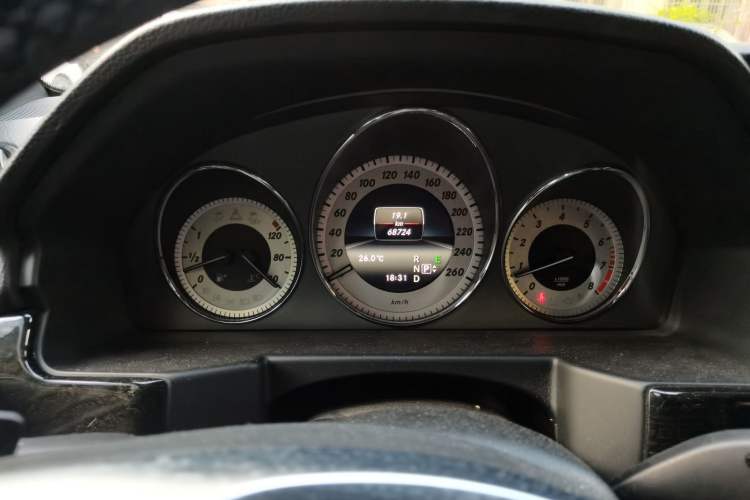 Used Mercedes-Benz GLK-Class 2015 GLK 300 4MATIC Luxury Ultimate Edition Instrument Cluster