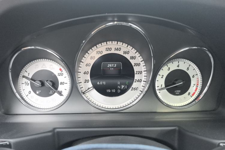 Used Mercedes-Benz GLK-Class 2015 GLK 300 4MATIC Luxury Ultimate Edition Instrument Cluster