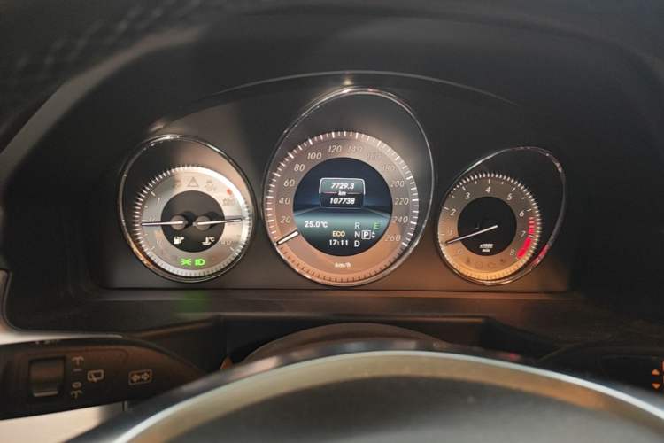 Used Mercedes-Benz GLK-Class 2015 GLK 260 4MATIC Dynamic Edition Ultimate Version Instrument Cluster