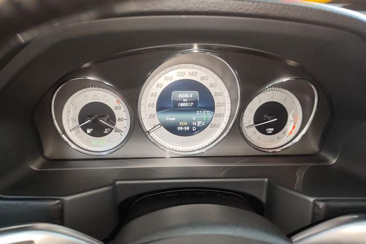 Used Mercedes-Benz GLK-Class 2015 GLK 260 4MATIC Dynamic Edition Ultimate Version Instrument Cluster