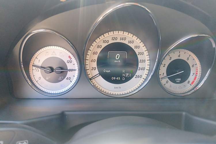 Used Mercedes-Benz GLK-Class 2015 GLK 300 4MATIC Luxury Ultimate Edition Instrument Cluster