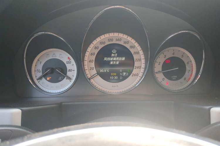 Used Mercedes-Benz GLK-Class 2015 GLK 260 4MATIC Dynamic Edition Ultimate Version Instrument Cluster