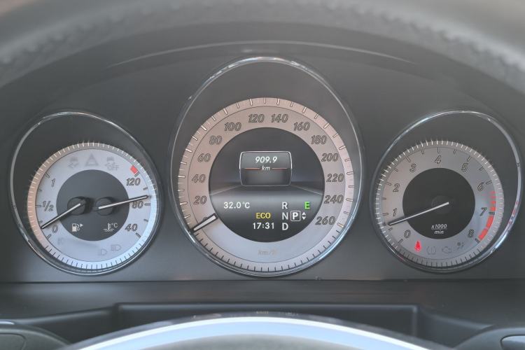 Used Mercedes-Benz GLK-Class 2015 GLK 260 4MATIC Dynamic Edition Ultimate Version Instrument Cluster