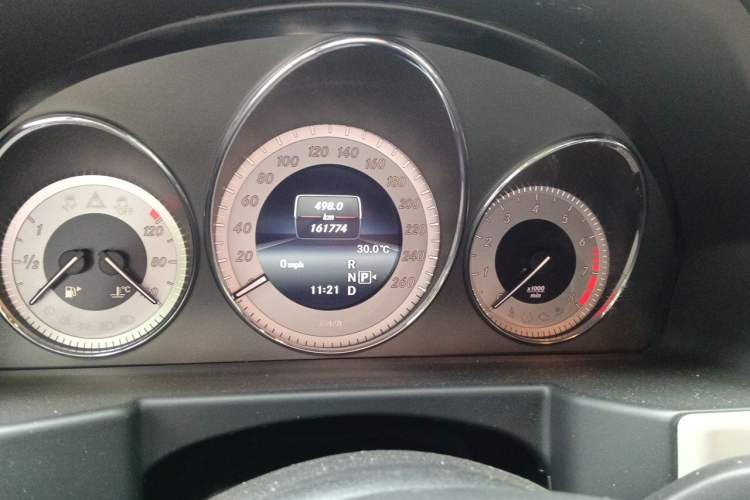 Used Mercedes-Benz GLK-Class 2015 GLK 300 4MATIC Fashion Edition Ultimate Version Instrument Cluster
