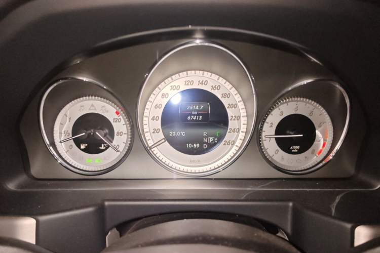 Used Mercedes-Benz GLK-Class 2015 GLK 300 4MATIC Fashion Edition Ultimate Version Instrument Cluster