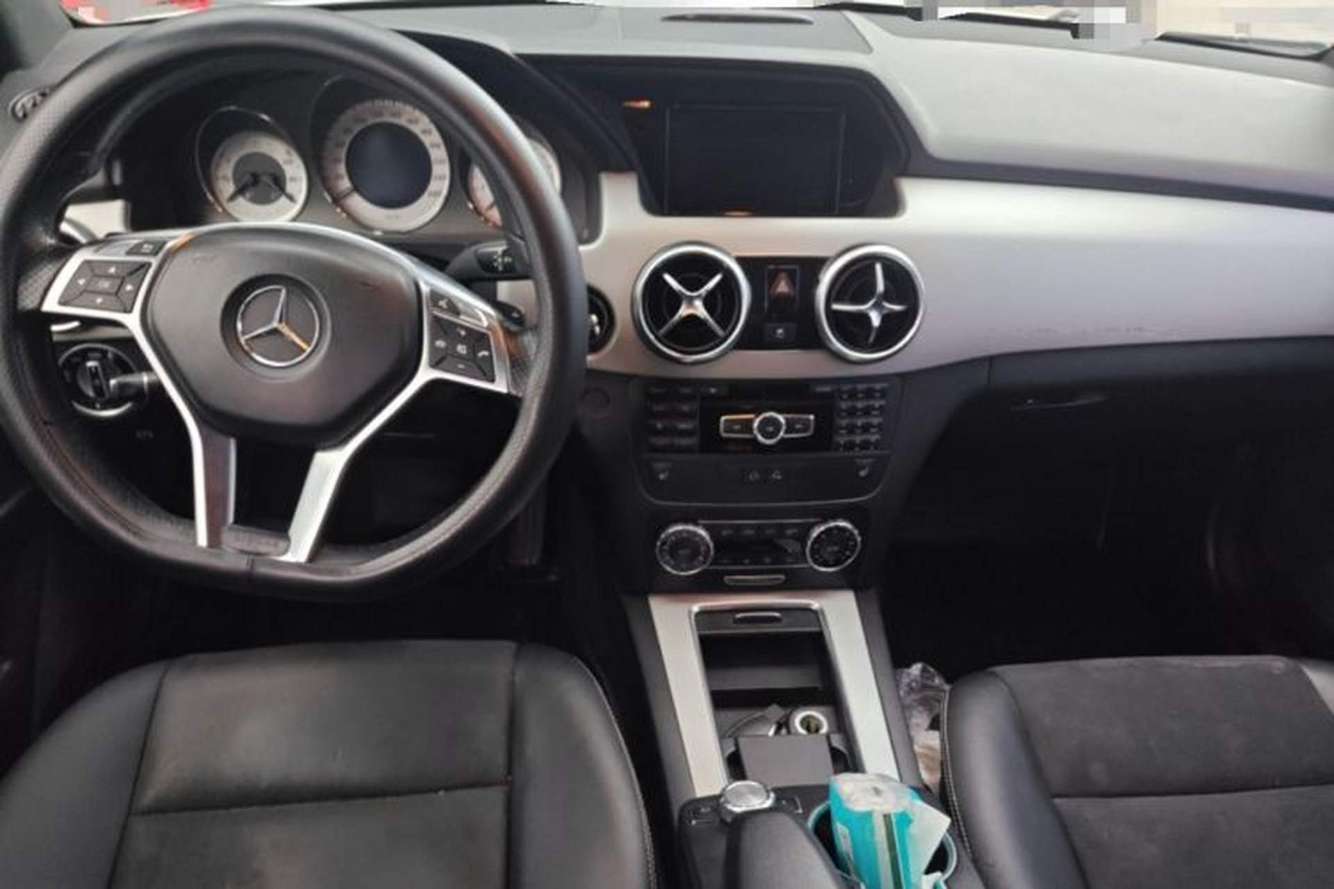 Used Mercedes-Benz GLK-Class 2015 GLK 300 4MATIC Fashion Edition Ultimate Version Interior 2