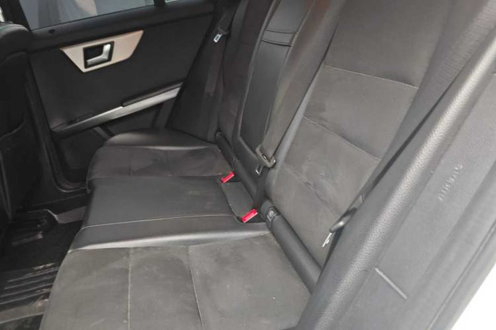 Used Mercedes-Benz GLK-Class 2015 GLK 300 4MATIC Fashion Edition Ultimate Version Interior 4
