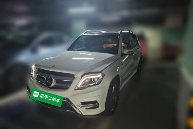 Mercedes-Benz GLK-Class 2015 GLK 260 4MATIC Fashion Edition Ultimate Version مستعملة