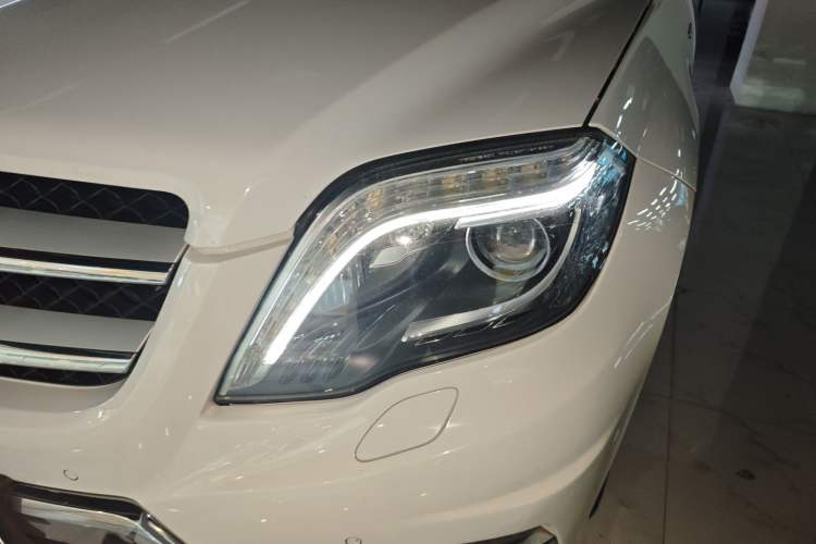 Used Mercedes-Benz GLK-Class 2015 GLK 300 4MATIC Fashion Edition Ultimate Version Left Front Headlight