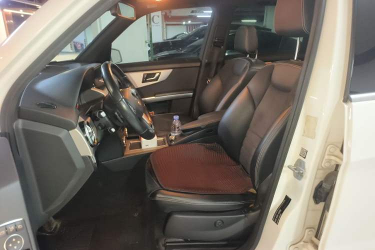 Used Mercedes-Benz GLK-Class 2015 GLK 300 4MATIC Fashion Edition Ultimate Version Left Front Seat