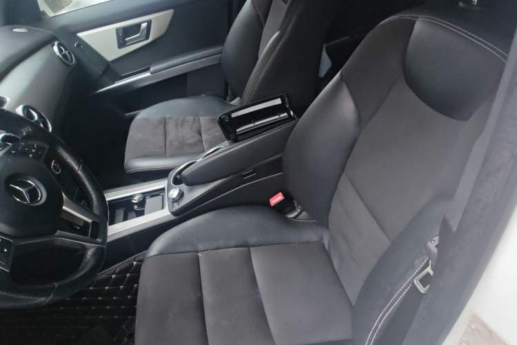 Used Mercedes-Benz GLK-Class 2015 GLK 260 4MATIC Dynamic Edition Ultimate Version Left Front Seat