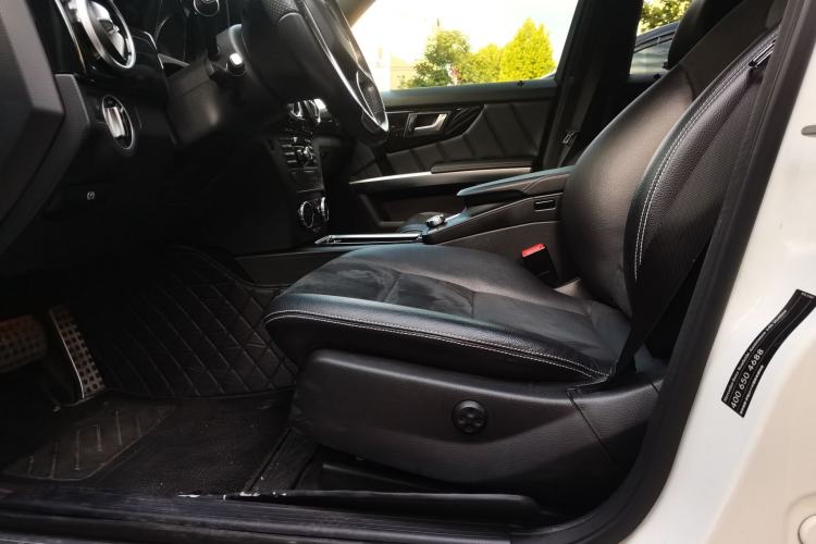 Used Mercedes-Benz GLK-Class 2015 GLK 300 4MATIC Luxury Ultimate Edition Left Front Seat
