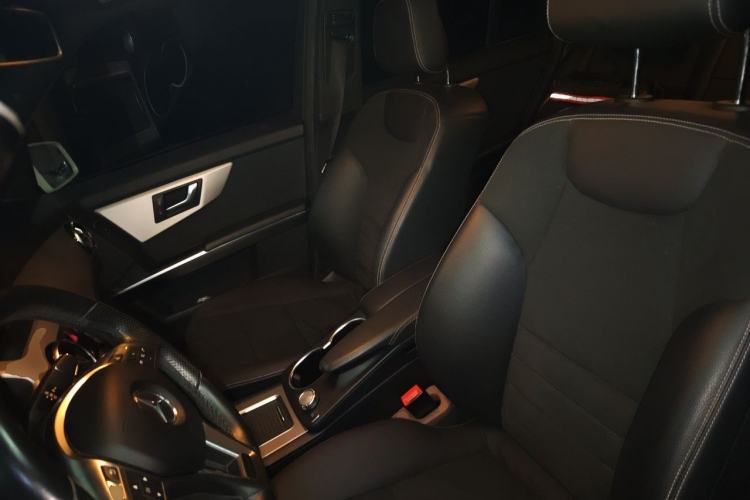 Used Mercedes-Benz GLK-Class 2015 GLK 260 4MATIC Fashion Edition Ultimate Version Left Front Seat