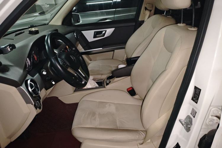 Used Mercedes-Benz GLK-Class 2015 GLK 260 4MATIC Dynamic Edition Ultimate Version Left Front Seat