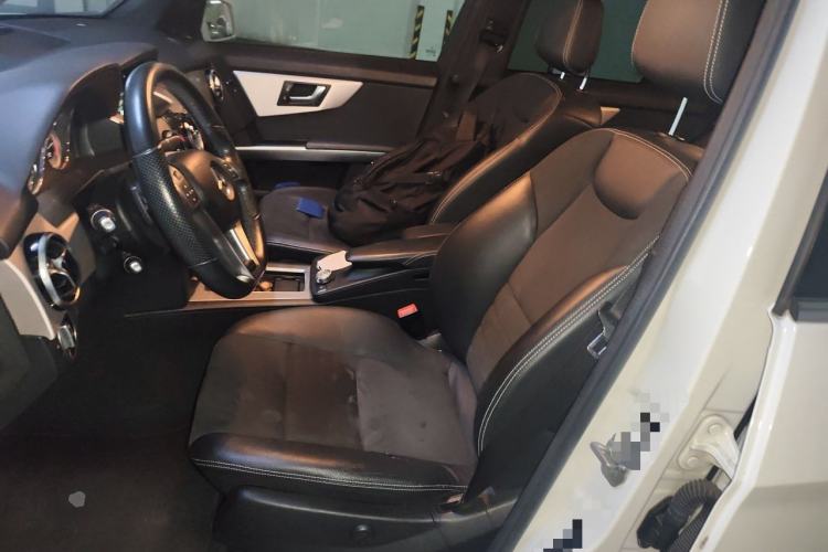 Used Mercedes-Benz GLK-Class 2015 GLK 260 4MATIC Fashion Edition Ultimate Version Left Front Seat