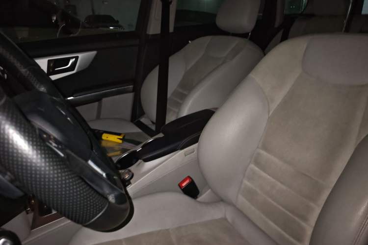Used Mercedes-Benz GLK-Class 2015 GLK 300 4MATIC Fashion Edition Ultimate Version Left Front Seat