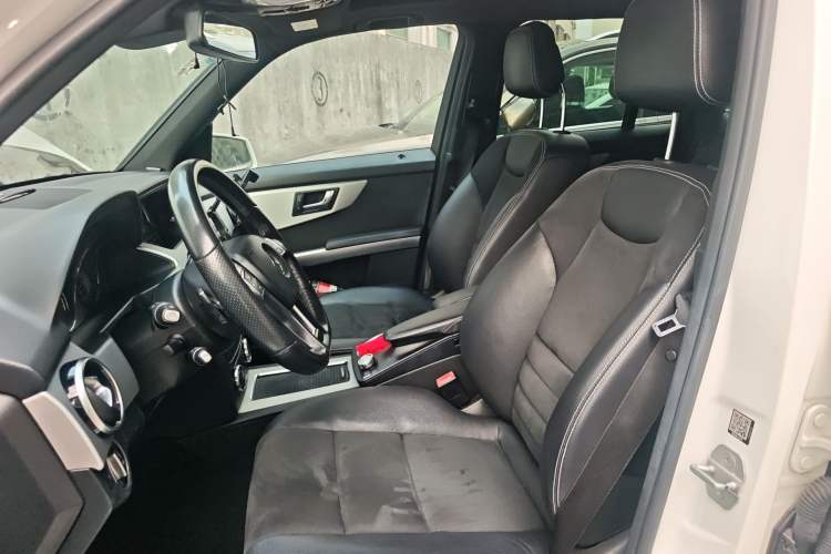 Used Mercedes-Benz GLK-Class 2015 GLK 300 4MATIC Fashion Edition Ultimate Version Left Front Seat