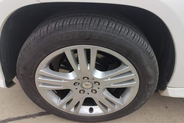 Used Mercedes-Benz GLK-Class 2015 GLK 260 4MATIC Dynamic Edition Ultimate Version Left Front Wheel Hub