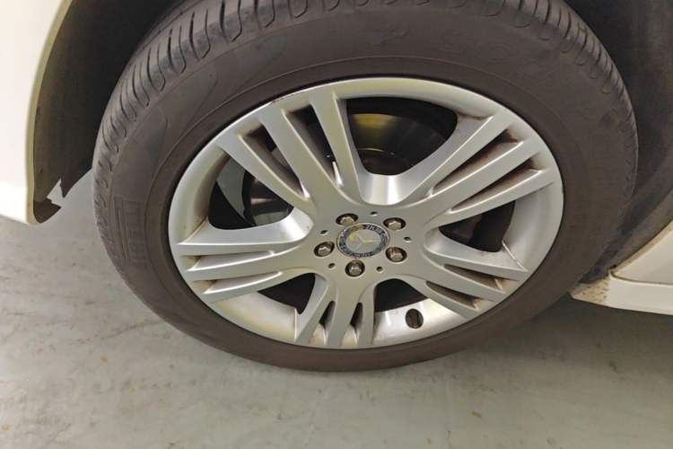 Used Mercedes-Benz GLK-Class 2015 GLK 260 4MATIC Dynamic Edition Ultimate Version Left Front Wheel Hub