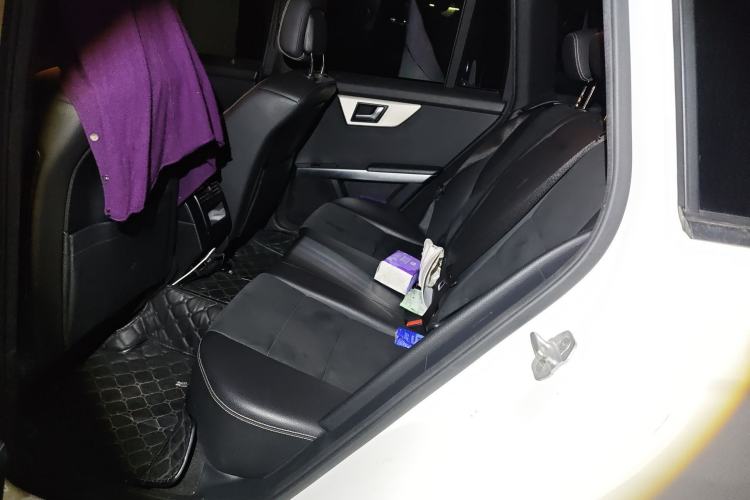 Used Mercedes-Benz GLK-Class 2015 GLK 300 4MATIC Fashion Edition Ultimate Version Left Rear Seat