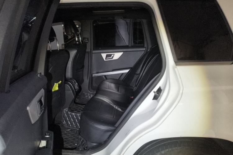Used Mercedes-Benz GLK-Class 2015 GLK 260 4MATIC Fashion Edition Ultimate Version Left Rear Seat