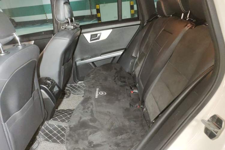 Used Mercedes-Benz GLK-Class 2015 GLK 260 4MATIC Dynamic Edition Ultimate Version Left Rear Seat