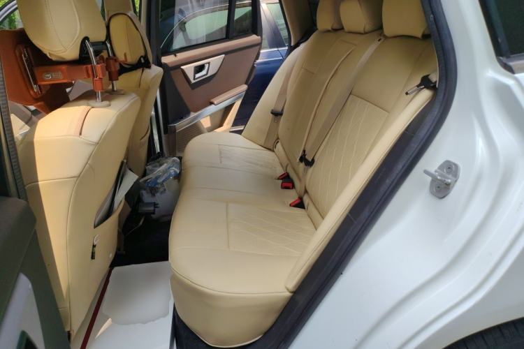 Used Mercedes-Benz GLK-Class 2015 GLK 300 4MATIC Fashion Edition Ultimate Version Left Rear Seat