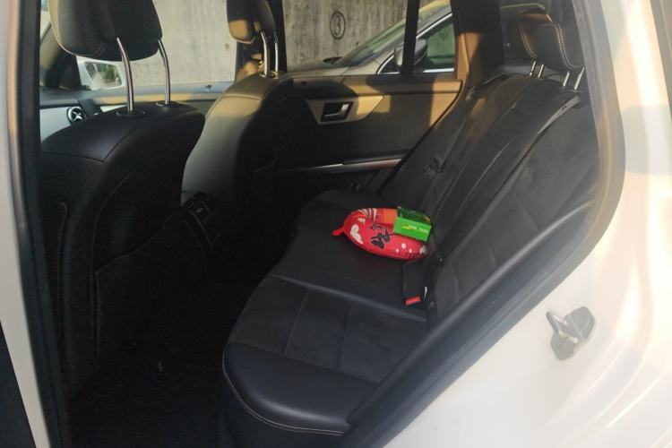 Used Mercedes-Benz GLK-Class 2015 GLK 300 4MATIC Fashion Edition Ultimate Version Left Rear Seat