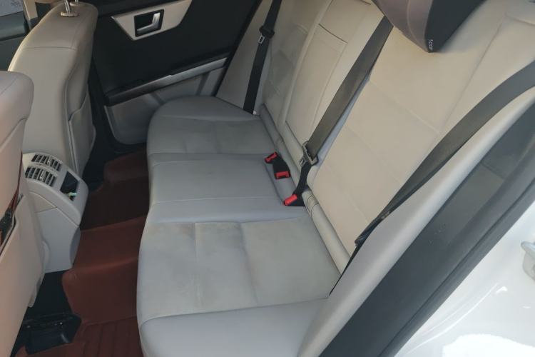 Used Mercedes-Benz GLK-Class 2015 GLK 260 4MATIC Dynamic Edition Ultimate Version Left Rear Seat
