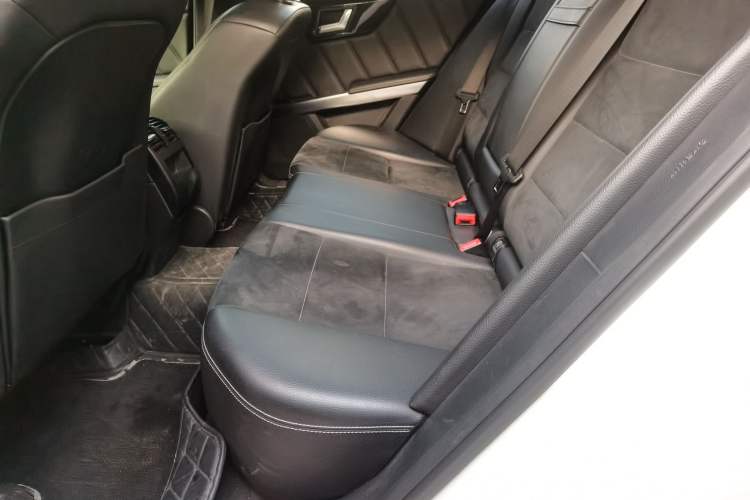 Used Mercedes-Benz GLK-Class 2015 GLK 300 4MATIC Luxury Ultimate Edition Left Rear Seat