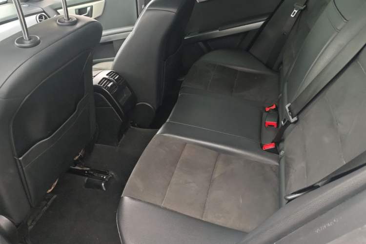 Used Mercedes-Benz GLK-Class 2015 GLK 300 4MATIC Fashion Edition Ultimate Version Left Rear Seat