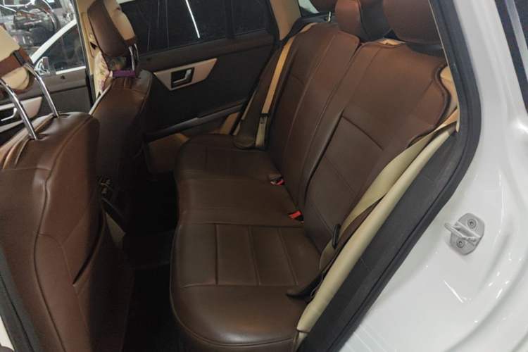 Used Mercedes-Benz GLK-Class 2015 GLK 260 4MATIC Dynamic Edition Ultimate Version Left Rear Seat