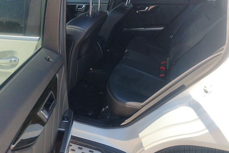 Used Mercedes-Benz GLK-Class 2015 GLK 300 4MATIC Luxury Ultimate Edition Left Rear Seat