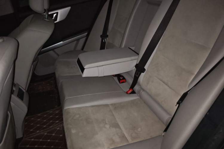 Used Mercedes-Benz GLK-Class 2015 GLK 300 4MATIC Fashion Edition Ultimate Version Left Rear Seat