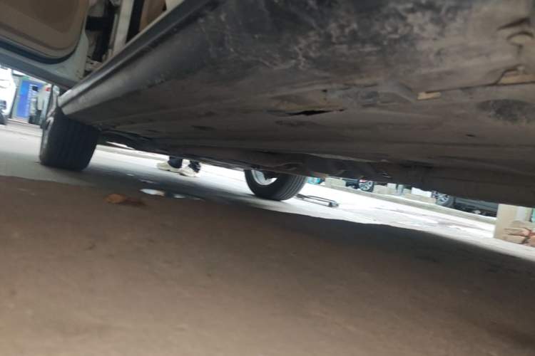 Used Mercedes-Benz GLK-Class 2015 GLK 300 4MATIC Fashion Edition Ultimate Version Left Side Sill