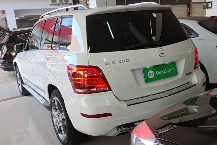 Used Mercedes-Benz GLK-Class 2015 GLK 300 4MATIC Fashion Edition Ultimate Version Rear Left 45 Deg