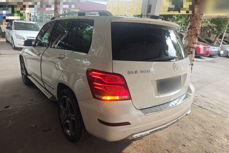 Used Mercedes-Benz GLK-Class 2015 GLK 300 4MATIC Fashion Edition Ultimate Version Rear Left 45 Deg